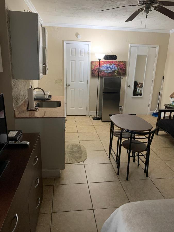 Quiet Cozy Efficiency Apartment Hollywood Ngoại thất bức ảnh